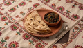 4 Phulka Roti With Bhindi Bhujia