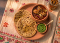 Bihari Chicken Curry & 2 Sattu Parathas